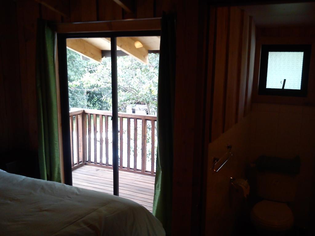 Hostal Los Alamos Neltume Exterior photo